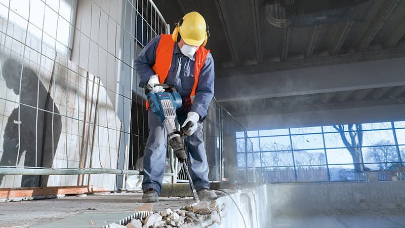 Blaisdells Removal provides demolition services for residential and commercial spaces. Demolition can be a very dangerous undertaking. Only licensed, experienced professionals should be on your property tearing down a structure or removing very large debris. The type of machinery that we use is very efficient for the quickest, safest demolition projects. Demolition projects that we’ve completed include underground pools, houses, sheds, mobile homes, small buildings, tennis courts and much more. Whether you are a commercial or residential property owner, you’ll be in great hands with our crews that have logged thousands of hours of demolition experience over the past two decades. Let us come to you, examine what your needs are, then we’ll map out a well calculated plan of action to complete your project.